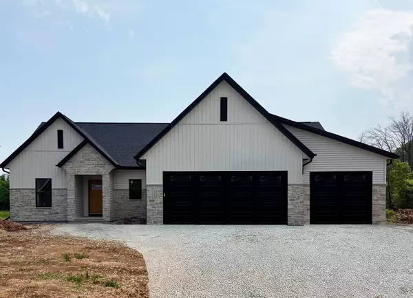 2584 N STELLITA CIR, De Pere, WI 54115