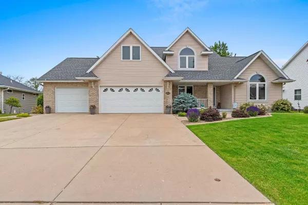 3049 SAYBROOK CIR, Green Bay, WI 54311-4976