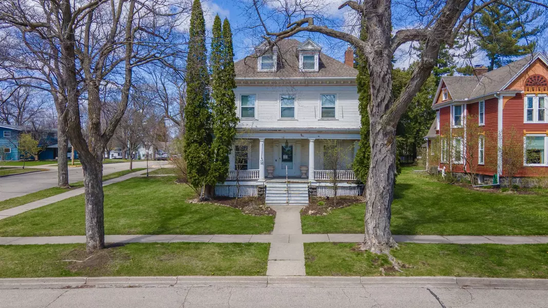 195 E PARK AVE, Berlin, WI 54923
