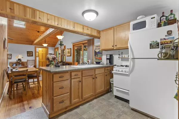 Townsend, WI 54175,17705 NICOLET RD