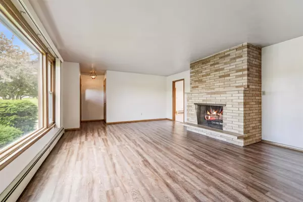 Fond Du Lac, WI 54937-9385,N7364 COUNTY ROAD UU