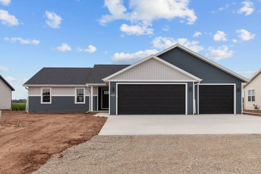 2031 WHITE DOVE LN, Kaukauna, WI 54130