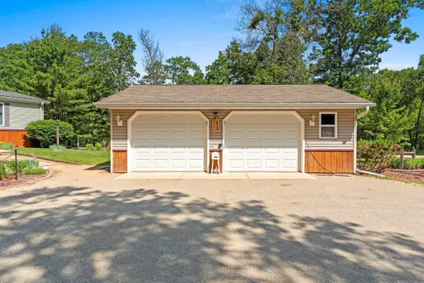 Shawano, WI 54166,N7255 COZY OAKS CIR
