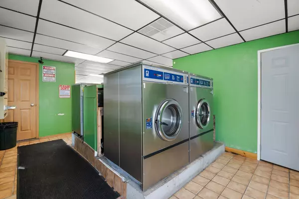 Brillion, WI 54110,214 S MAIN ST