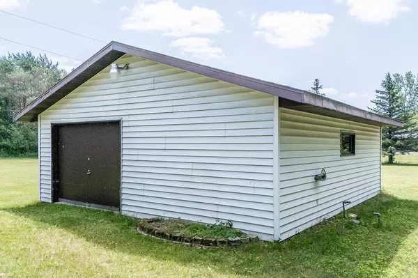 Clintonville, WI 54929-9581,E9705 COUNTY ROAD I