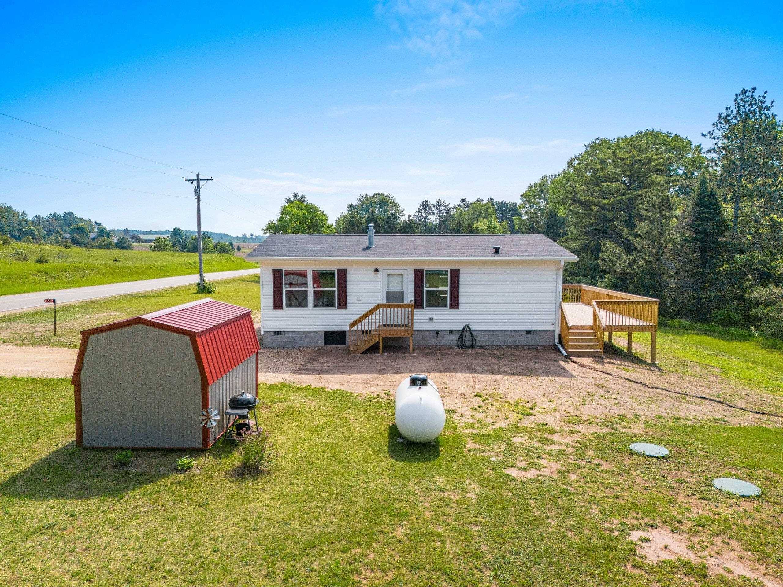 Gresham, WI 54128,W10855 UPPER RED LAKE RD