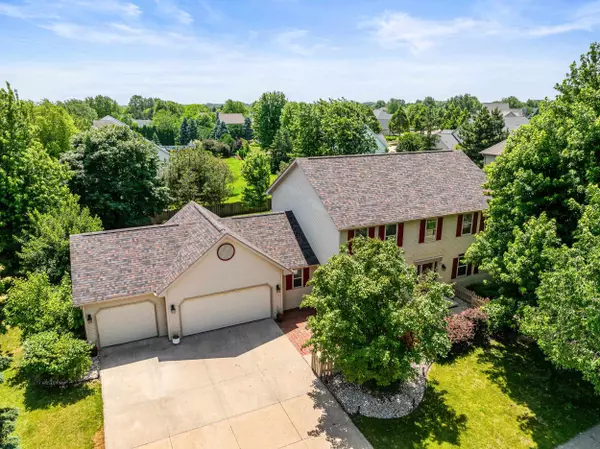 Appleton, WI 54913,629 E APPLE CREEK RD
