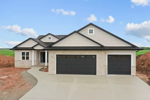 3121 TOAD ISLAND TRL, De Pere, WI 54115