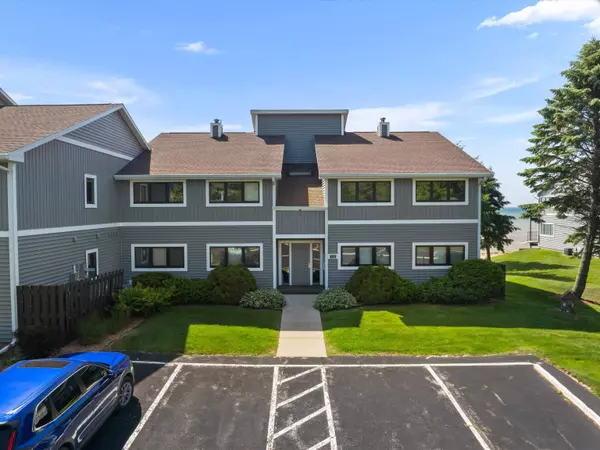 Algoma, WI 54201,120 SUMMIT BEACH DR #D