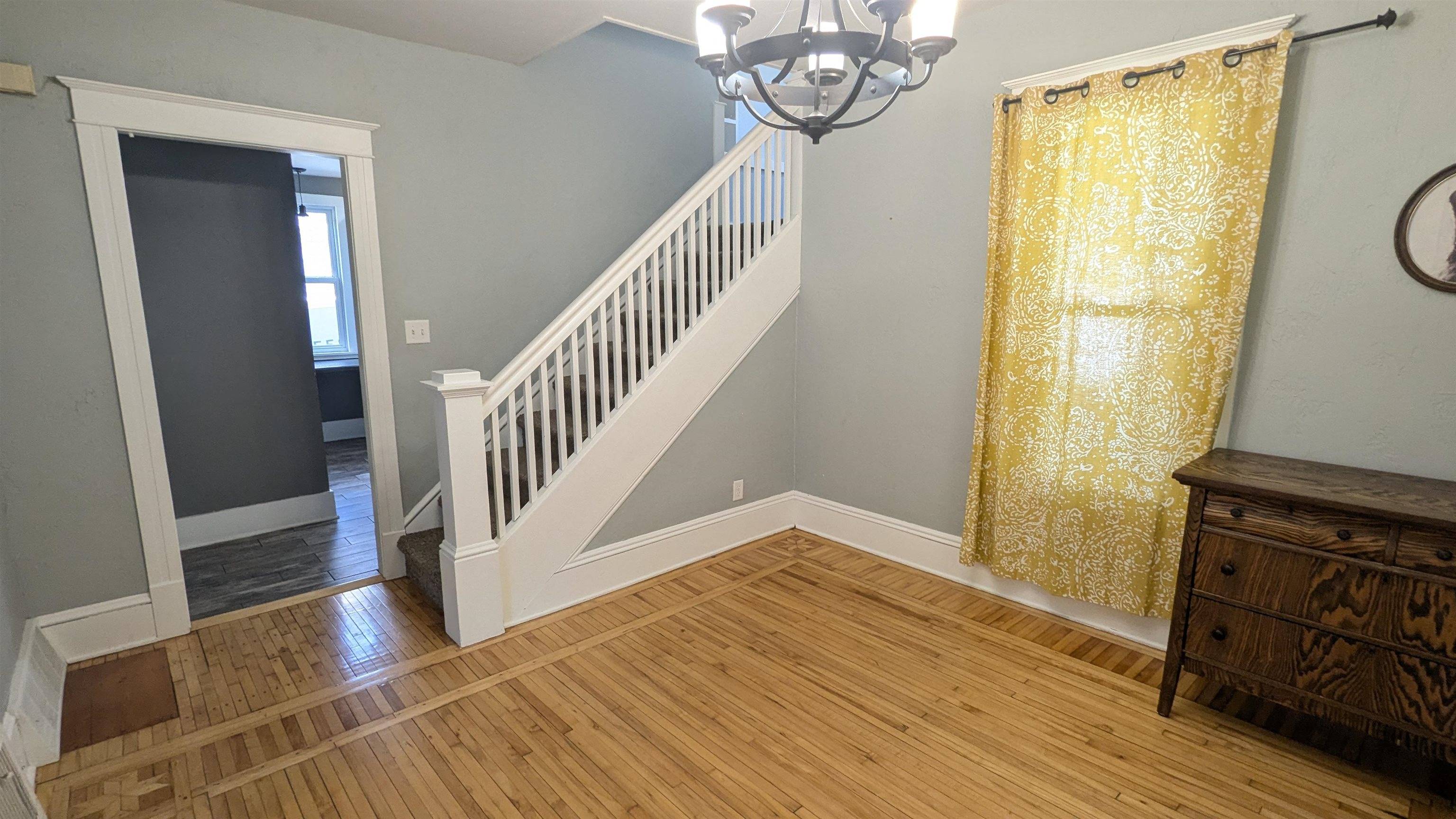 Appleton, WI 54911,902 N HARRIMAN ST