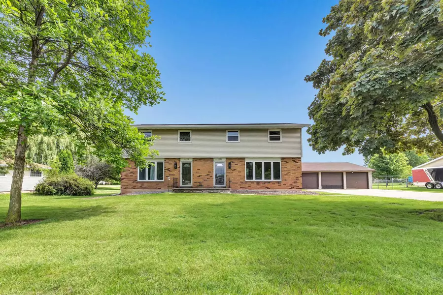 2275 ALLOUEZ AVE, Green Bay, WI 54311