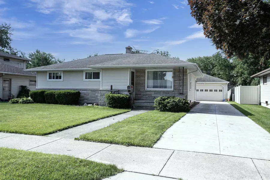 845 HARDING ST, Menasha, WI 54942