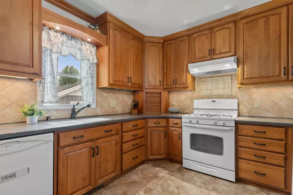 Neenah, WI 54956,206 WEBSTER ST