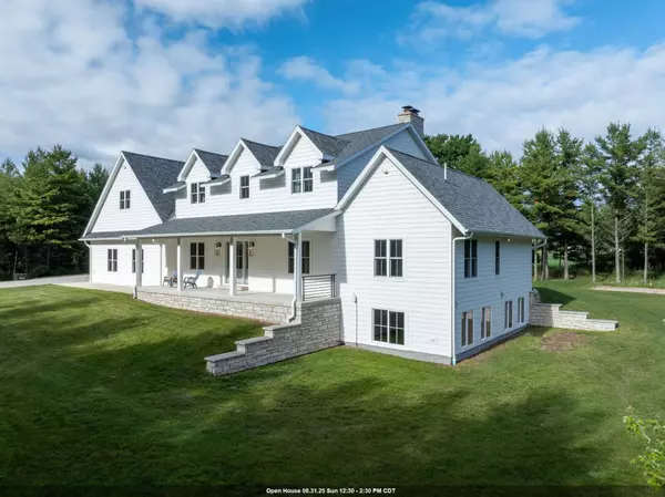 10742 WHITE PINE LN, Sister Bay, WI 54234