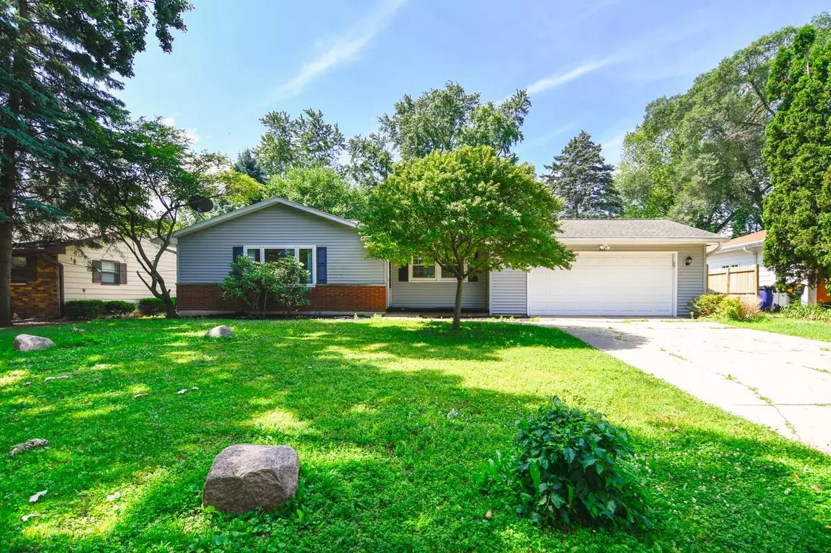 Green Bay, WI 54301,300 GRAASS ST