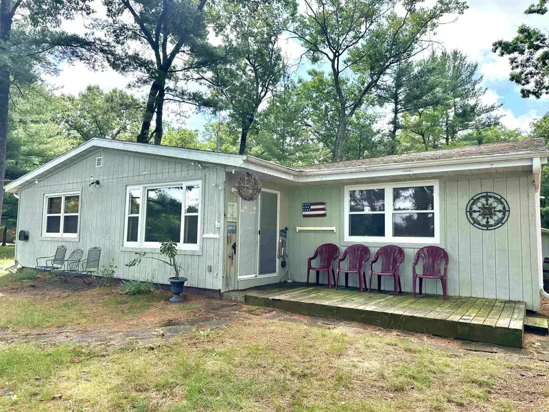 W2718 DAKOTA LN, Neshkoro, WI 54960