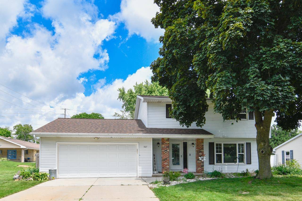 507 SUNRISE LN, Green Bay, WI 54301-1132