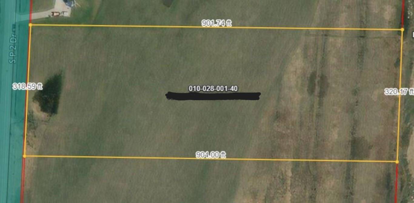 S P-2 DR, Menominee, MI 49858