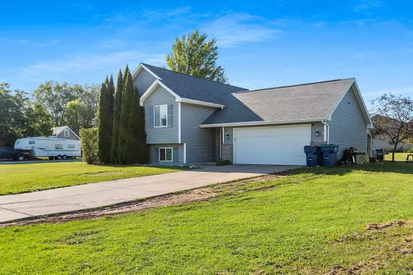 Pulaski, WI 54162-7971,336 HIGHVIEW RD