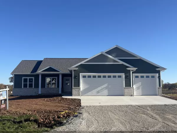 2647 LAWRENCE LN, Neenah, WI 54956