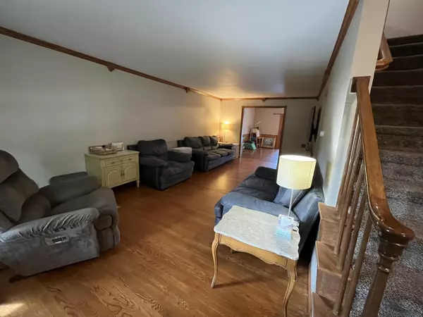 Green Bay, WI 54313-5932,1308 CAROLE LN