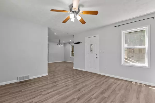 Appleton, WI 54914,814 S MASON ST