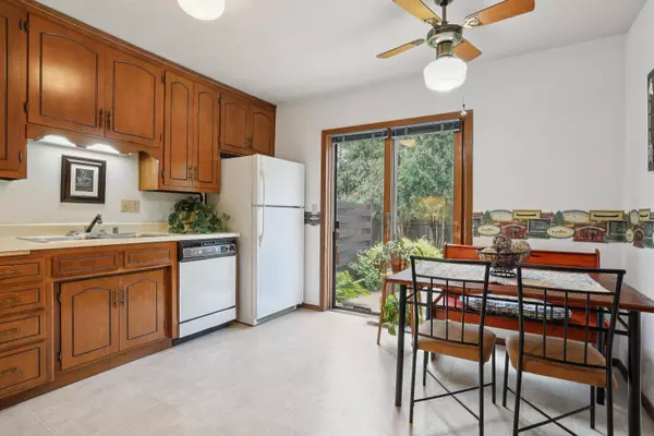 Appleton, WI 54914,725 S WESTHAVEN PL #F