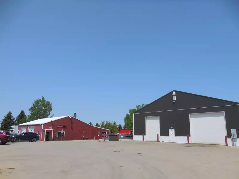 5523 LUXEMBURG RD, Luxemburg, WI 54229-9708