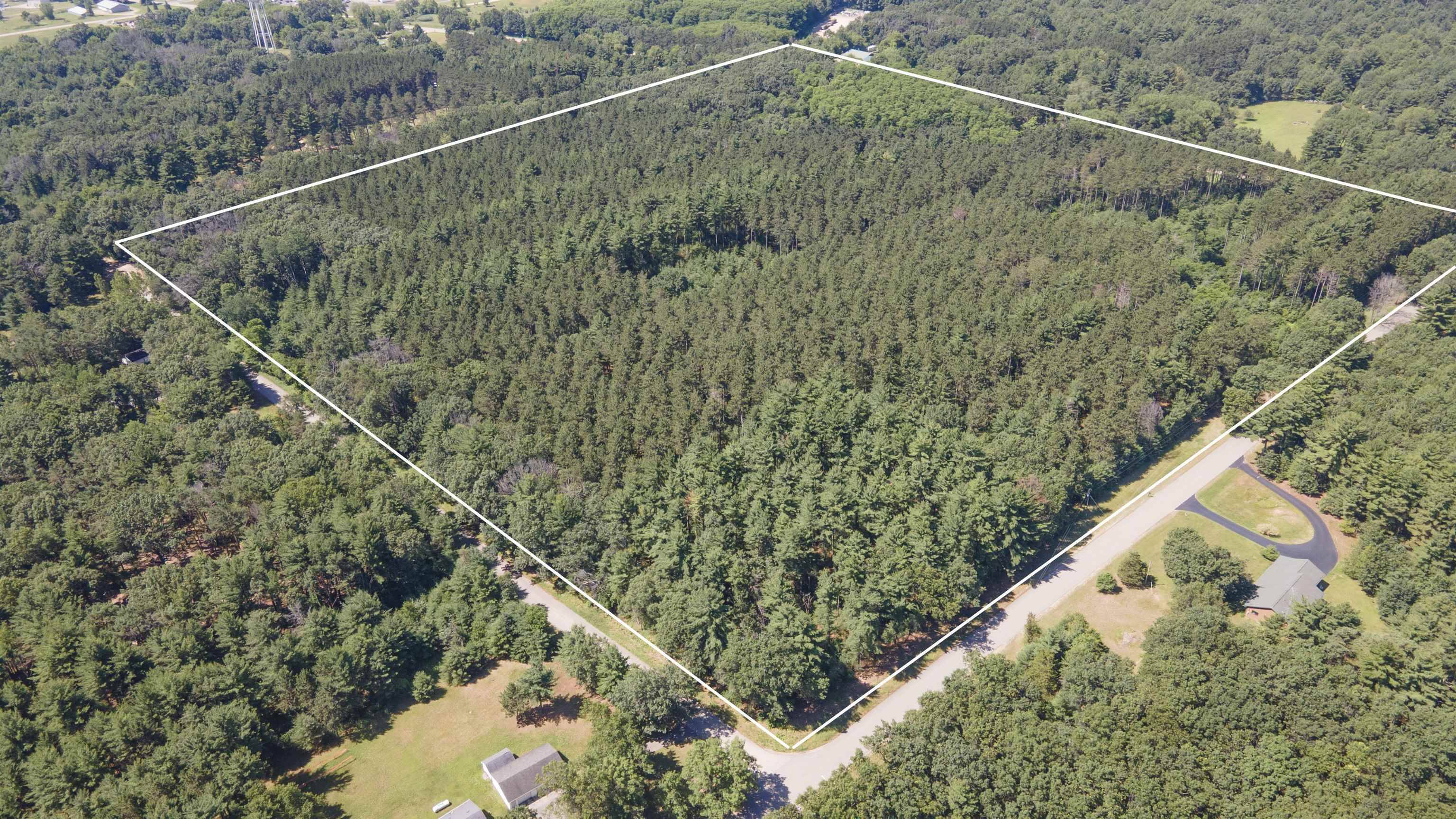 HWY EE, Redgranite, WI 54970