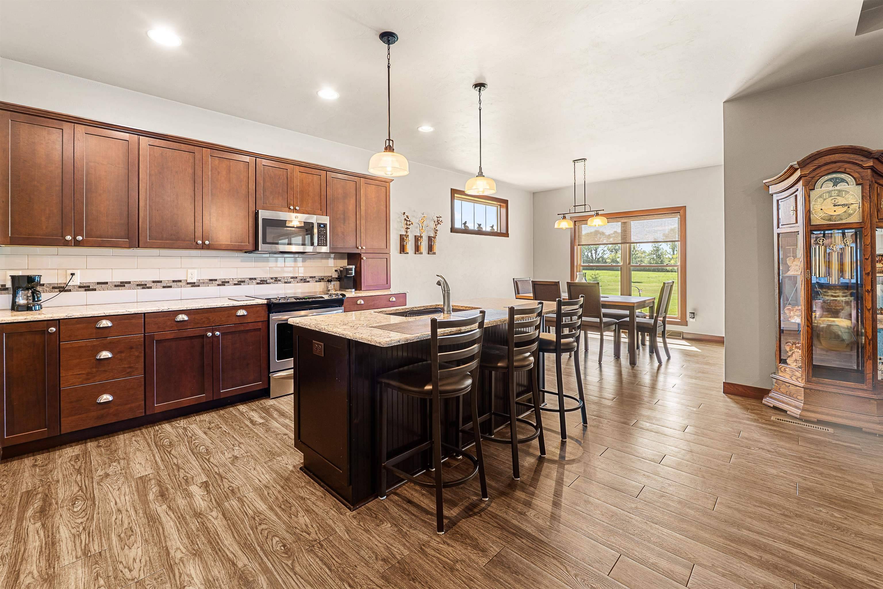 Fond Du Lac, WI 54937,N6062 HIDEAWAY LN