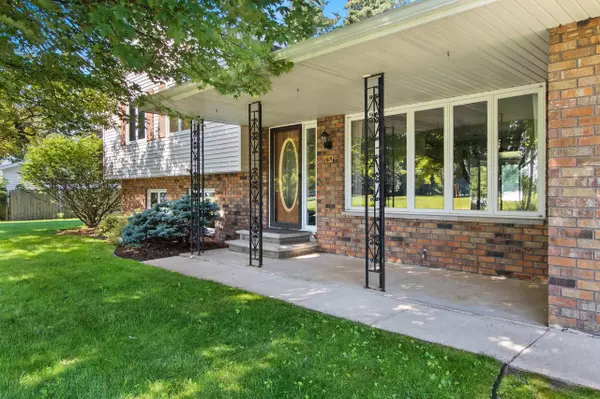 Oconto, WI 54153,615 HALL AVE