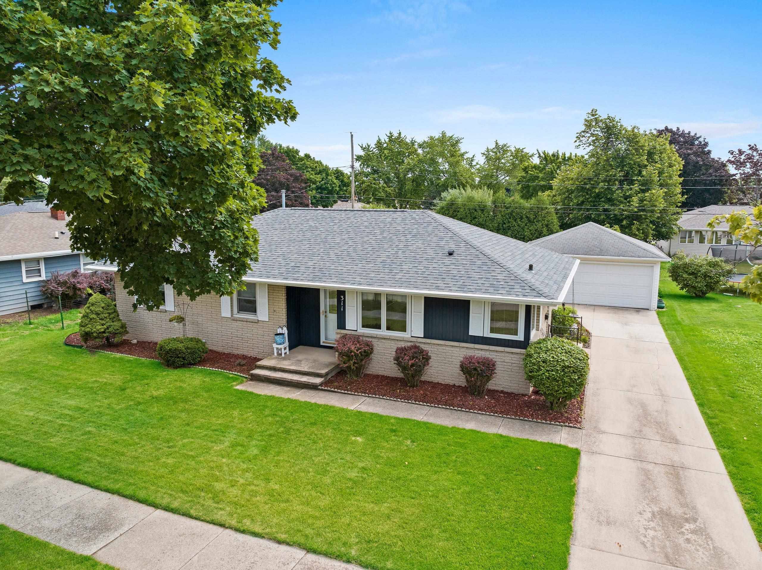 311 S KARLYN ST, Kimberly, WI 54136
