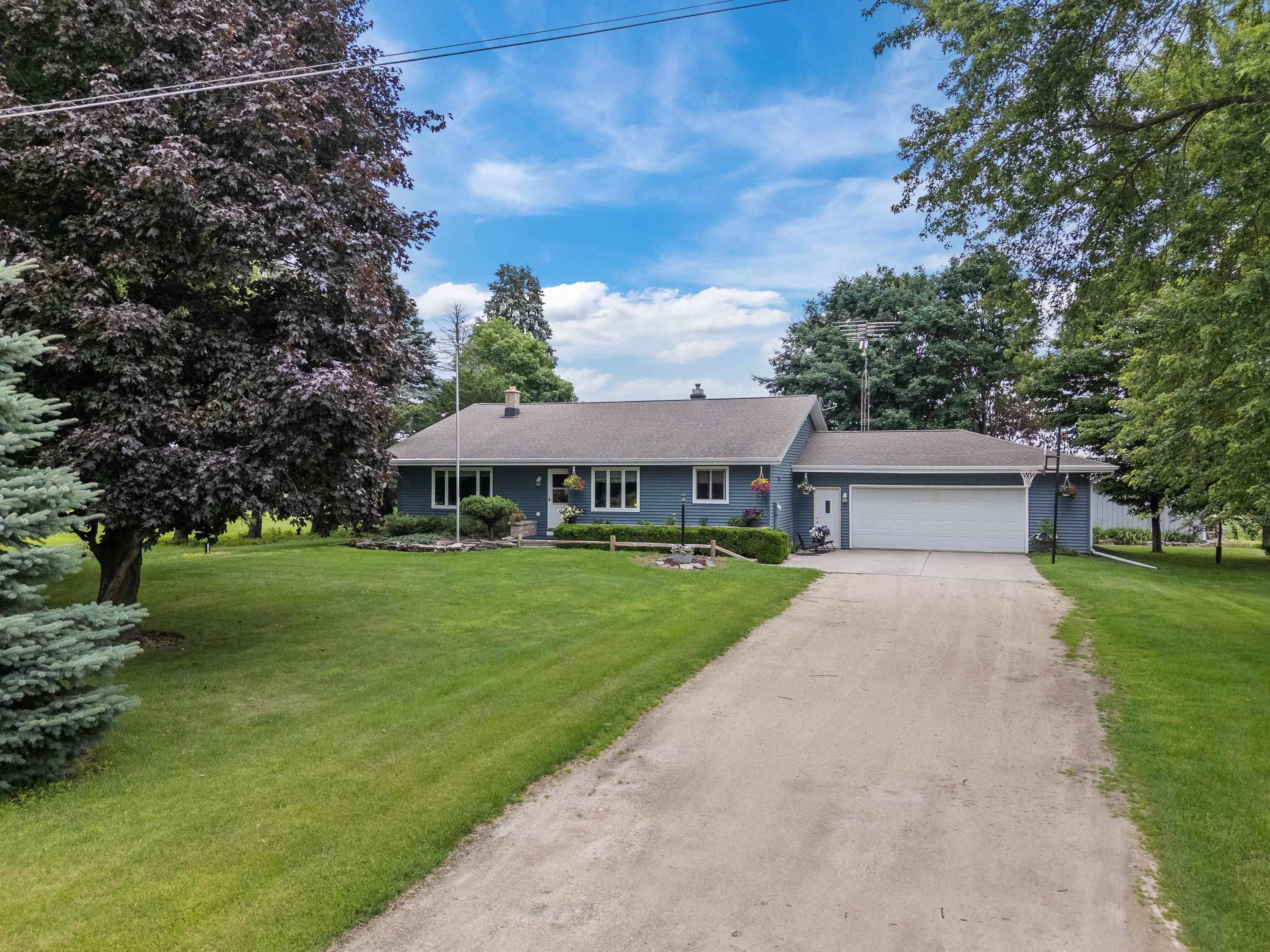 N8057 TOWER RD, Malone, WI 53049