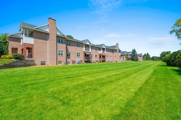 De Pere, WI 54115,810 LIBAL ST #25