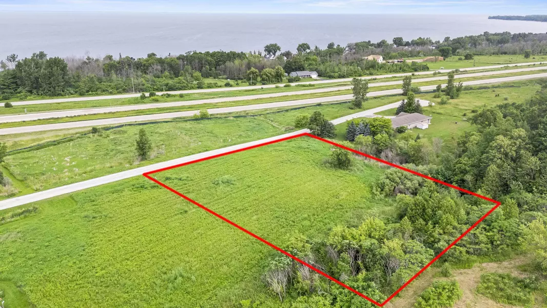 SUGAR MAPLE DR #33, Luxemburg, WI 54217