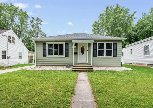 1446 EMILIE ST, Green Bay, WI 54301