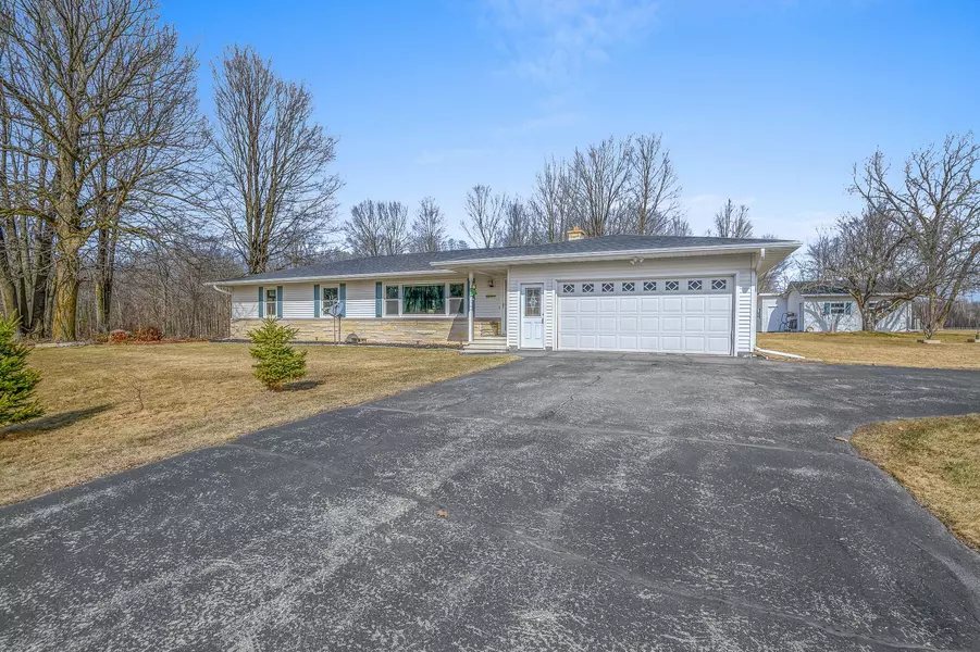 W6504 COUNTY ROAD X, Wausaukee, WI 54177-8954