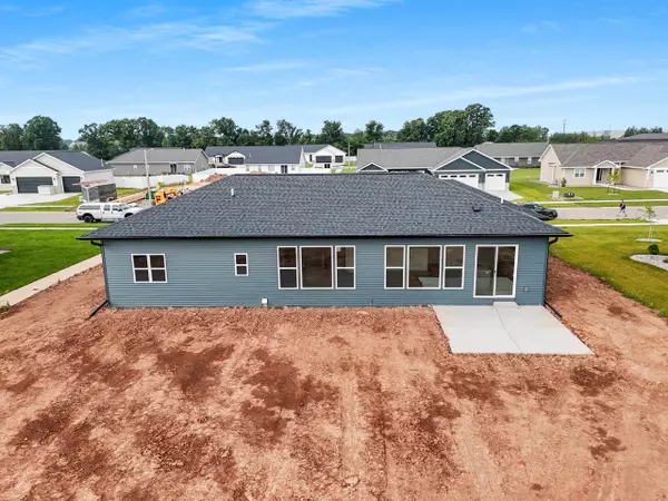 De Pere, WI 54115,372 BATTERY AVE