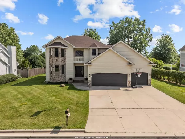 231 BOSWORTH LN, Neenah, WI 54956-4984