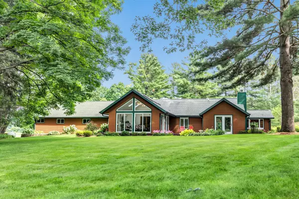 Marion, WI 54950-9016,W11390 RIVERSIDE RD