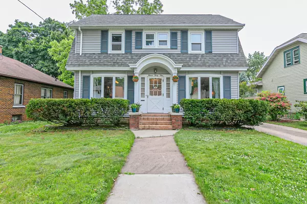 1139 W SUMMER ST, Appleton, WI 54914