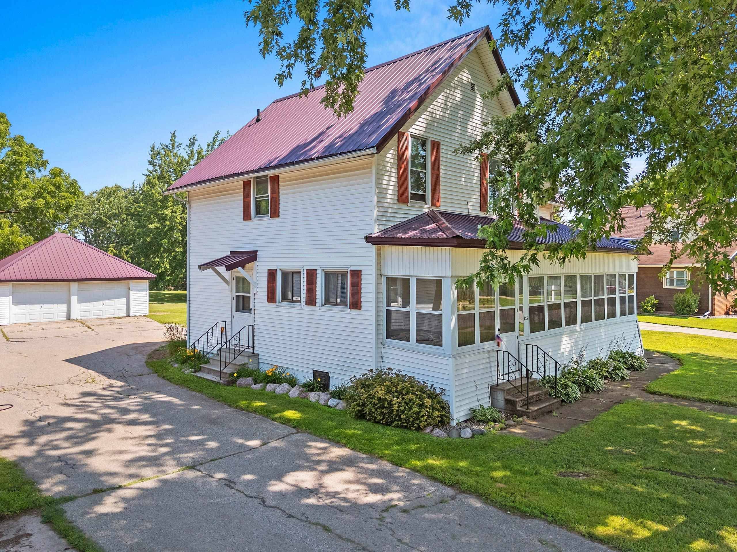 133 W MAIN ST, Gillett, WI 54124