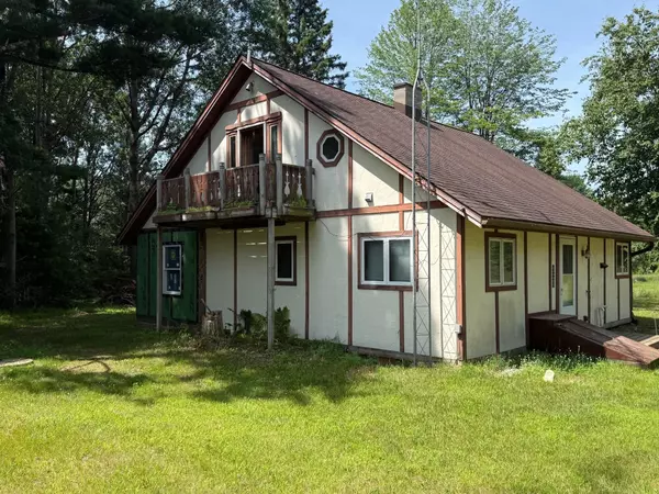 Redgranite, WI 54970,W4626 BROWN DEER AVE
