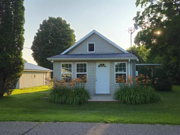 White Lake, WI 54491,739 ANDEREGG ST
