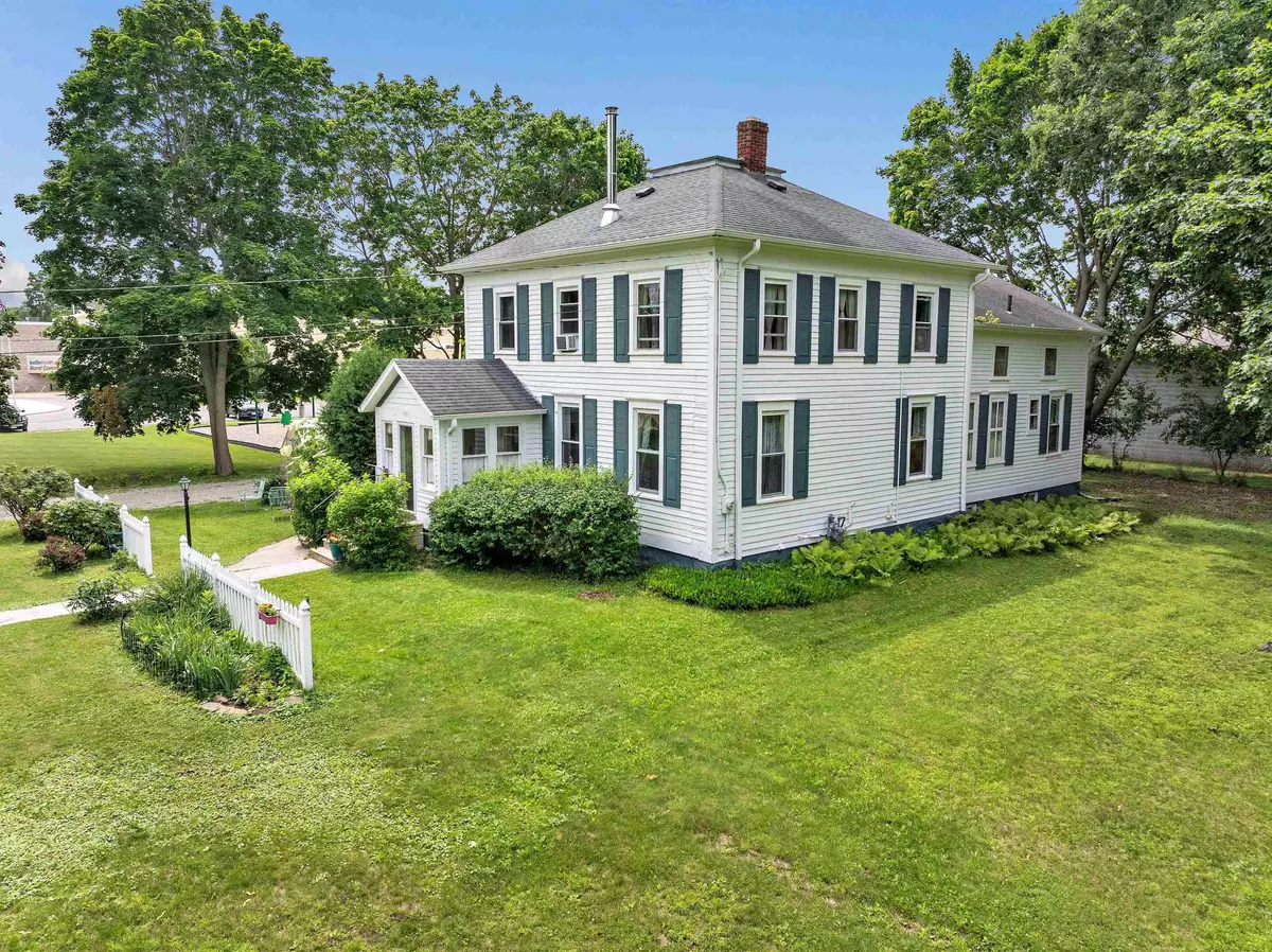 Oconto, WI 54153,1407 PARK AVE