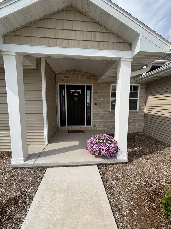 De Pere, WI 54115,385 BATTERY AVE