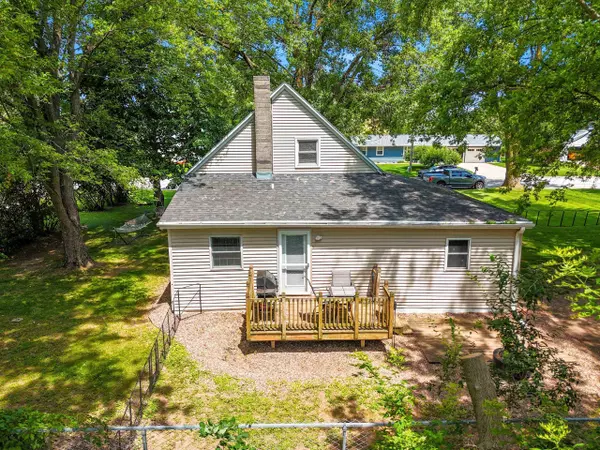 Green Bay, WI 54311-7639,3320 IRIS CT
