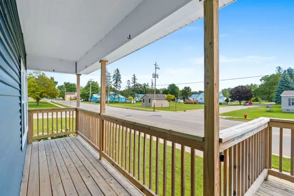 Oconto, WI 54153,107 PARK AVE