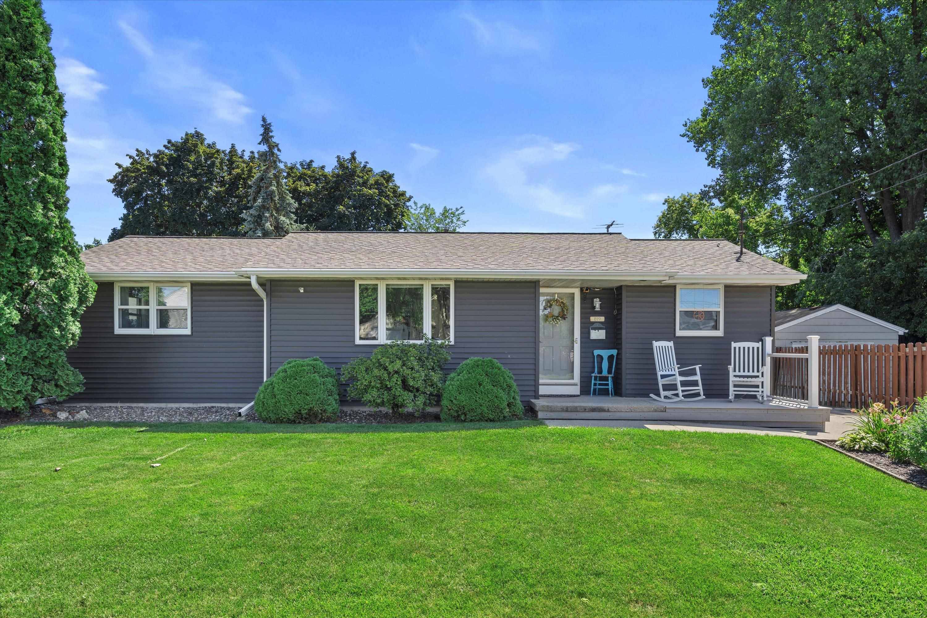 819 ASH ST, De Pere, WI 54115