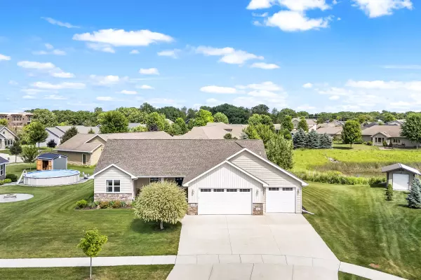 1019 S RAILROAD ST, Appleton, WI 54915